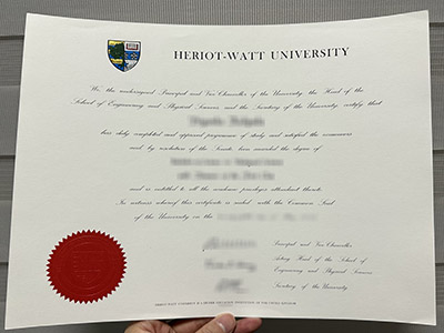 The best known ways to buy a Heriot-Watt University degree online.